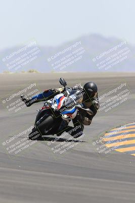 media/May-14-2023-SoCal Trackdays (Sun) [[024eb53b40]]/Turn 12 (1145am)/